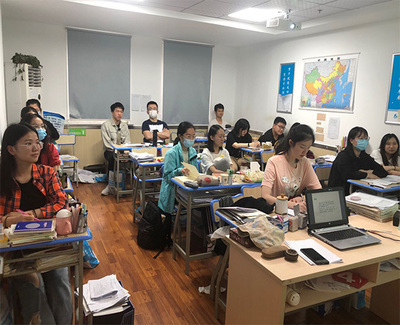 藝術生文化課提分不止于備考，一場從合肥佰加到長豐的文化蛻變之旅